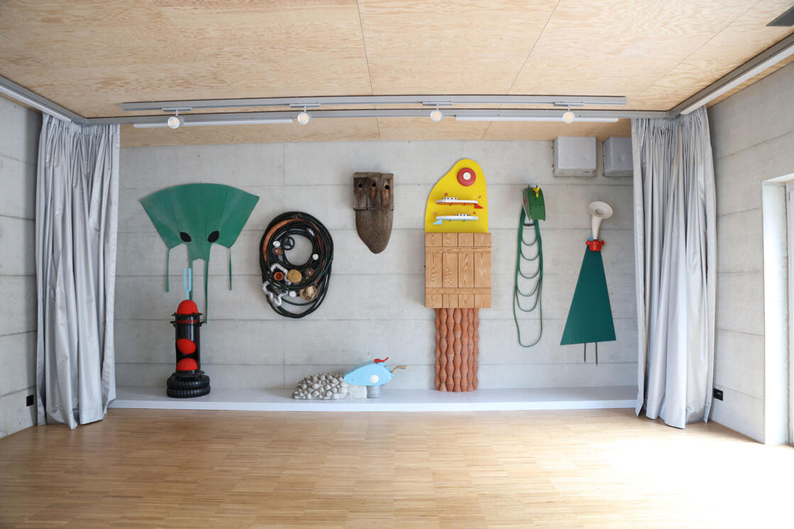 "Nichts bleibt, Nichts verschwindet" 2021-2023 im Mehrzwecksaal