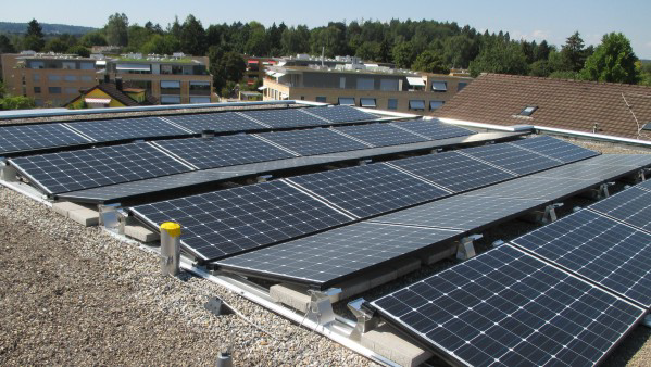 Photovoltaikanlage Felsenrainstrasse 82